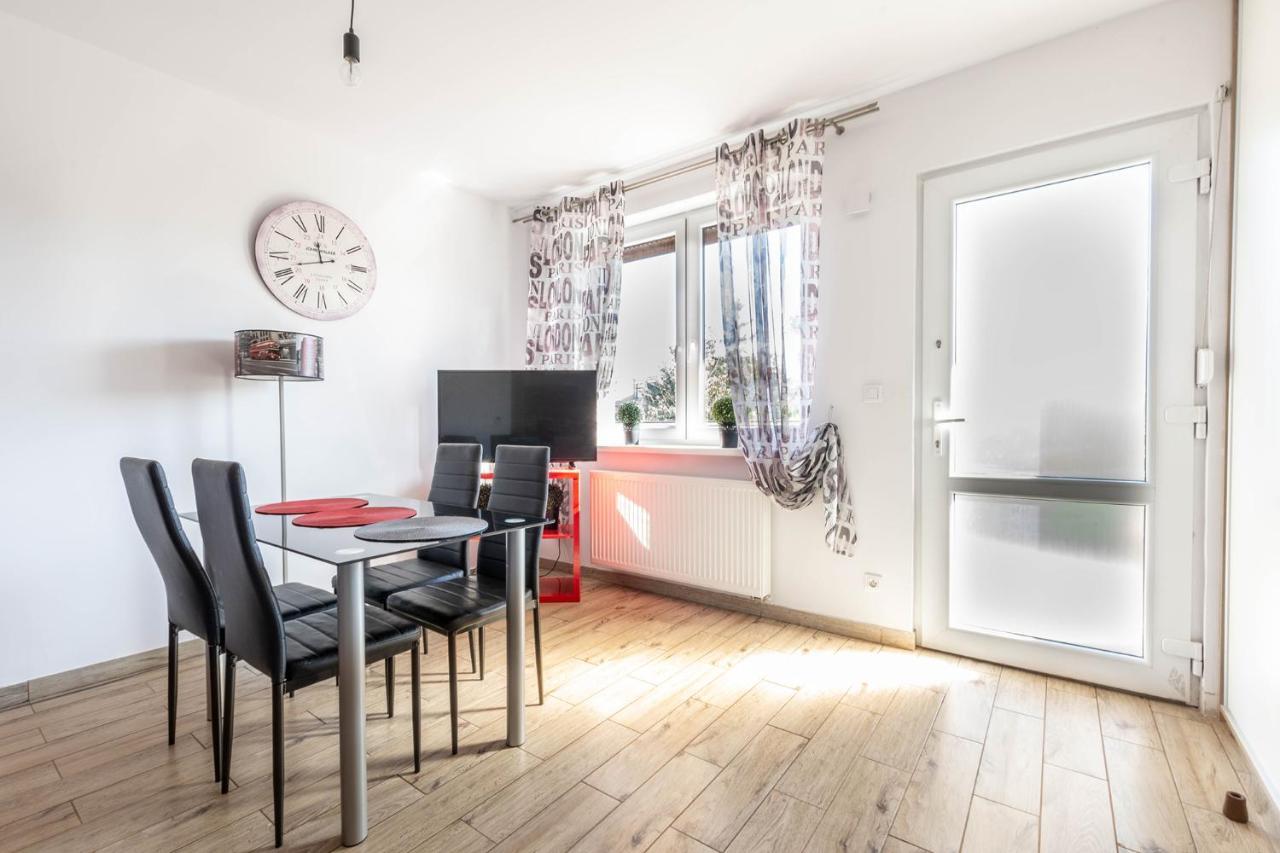 Zakatki Swiata Apartment Poznan Exterior photo